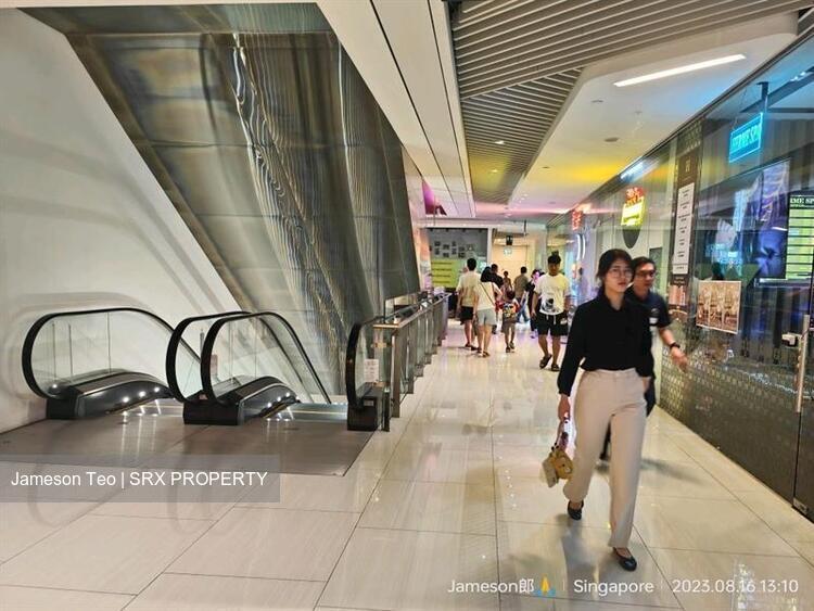 City Gate (D7), Retail #622920681